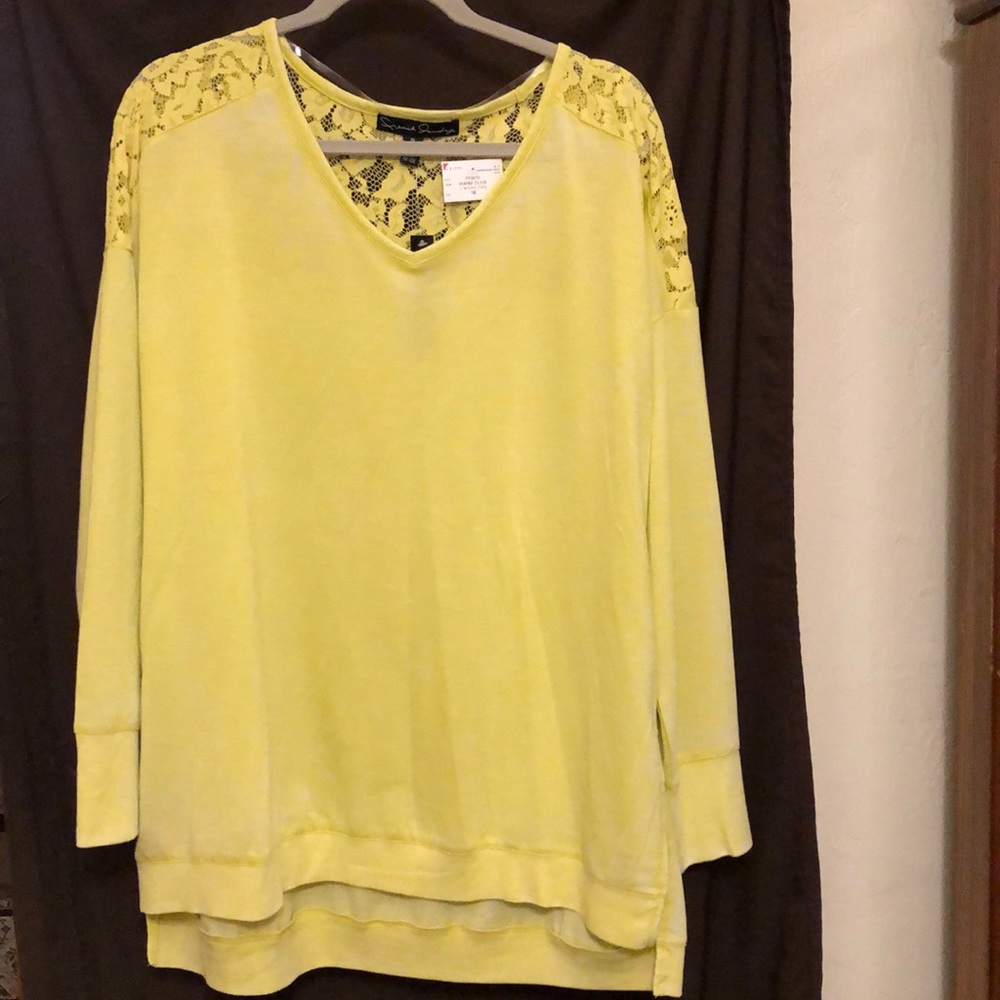 Blouse size 1x